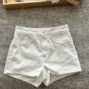 Crisp white jean shorts never worn